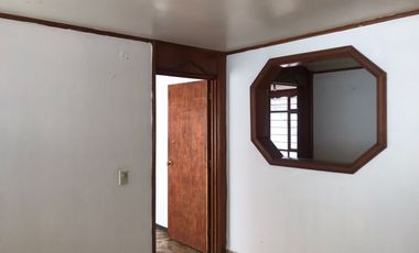 VENDE CASA, con amplios espacios, 5 recamaras, 2 baños, Santa María Tepepan, Xochimilco, CdMx.