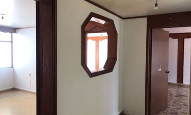 VENDE CASA, con amplios espacios, 5 recamaras, 2 baños, Santa María Tepepan, Xochimilco, CdMx.