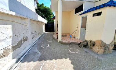 CASA AMOBLADA CON PISCINA EN VENTA SECTOR BARBASQUILLO CERCA A LA QUADRA MANTA