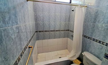 CASA AMOBLADA CON PISCINA EN VENTA SECTOR BARBASQUILLO CERCA A LA QUADRA MANTA