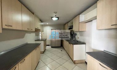 3 Bedroom in 8 Wack Wack For Sale