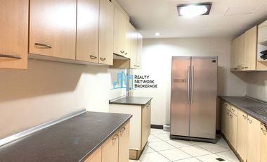 3 Bedroom in 8 Wack Wack For Sale