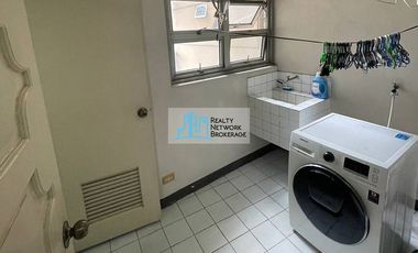 3 Bedroom in 8 Wack Wack For Sale