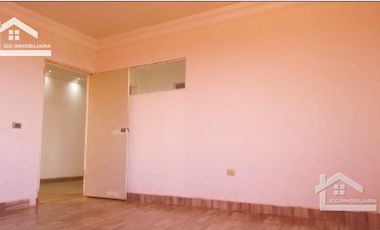 AMPLIA CASA DE TRES PISOS, IDEAL PARA INSTALAR UNA CLÍNICA, SPA, COLEGIO, CENTRO RECREATIVO, ETC