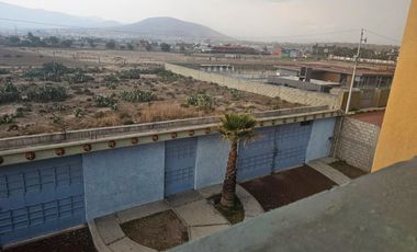 AMPLIA CASA DE TRES PISOS, IDEAL PARA INSTALAR UNA CLÍNICA, SPA, COLEGIO, CENTRO RECREATIVO, ETC