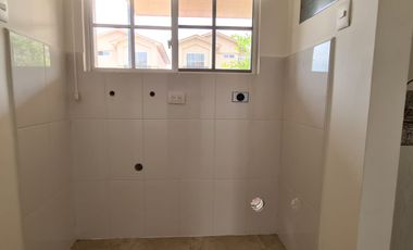 Venta de Casa de Lujo con Terreno amplio en Urbanización Casa Laguna