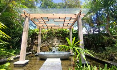 VILLA WITH BIG GARDEN FOR SALE IN SANUR, BALI
