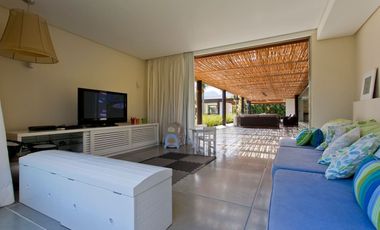FINCA MORAS SILVESTRES EN ALQUILER EN  COPACABANA LLAMANOS AL3015619722 BIENVENIDOS