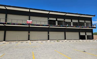 RENTA LOCAL COMERCIAL SOBRE BOULEVARD PEÑA FLOR!!!