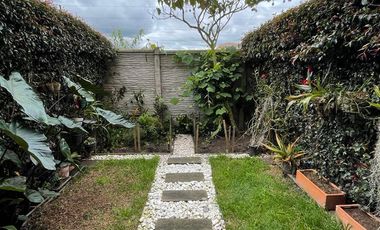 SE VENDE ESPECTACULAR CASA EN CAJICA, VEREDA EL CANELON