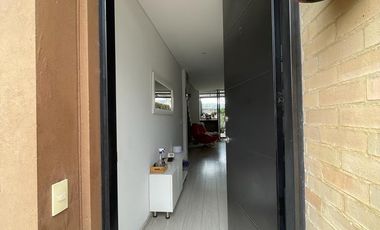 SE VENDE ESPECTACULAR CASA EN CAJICA, VEREDA EL CANELON