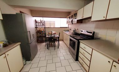 VENDO ACOGEDOR DEPARTAMENTO EN LA AURORA