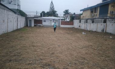 terreno de venta en manta zona comercial