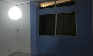 Local Comercial de alquiler en la Av. Luis plaza de Dañin, Cdla La FAE.