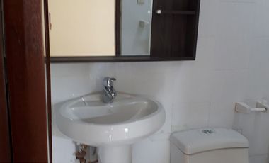 Se Vende en Machala LInda Villa de 4 Dormitorios, Excelente Ubicación