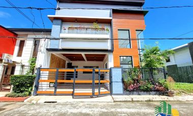 House and Lot for Sale in Greenwoods Pasig