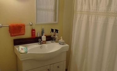 EN VENTA AMPLIA CASA CON CABAÑA Y GALPON EN PARCELA