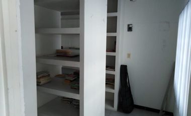 EDIFICIO CON USO DE SUELO COMERCIAL GUSTAVO BAZ