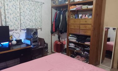 Villa Udaondo - Venta - Amplio Lote c/ 2 departamentos