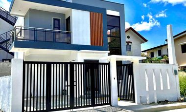 RFO 4-Bedroom House & Lot For Sale With A Beautiful Mountain View in Taytay Rizal