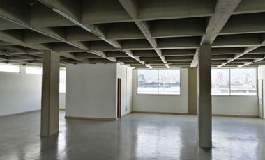 PR12295 Arriendo de oficina en el sector Itagui