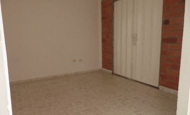 ALQUILAMOS COMODA CASA PIEDECUESTA