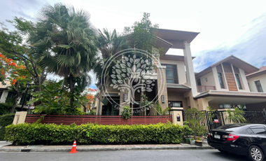 A beautiful single house 4 bedrooms 5 bathrooms for rent and for sale in Sukhumvit soi 67, Baan Sansiri Sukhumvit 67