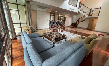 A beautiful single house 4 bedrooms 5 bathrooms for rent and for sale in Sukhumvit soi 67, Baan Sansiri Sukhumvit 67