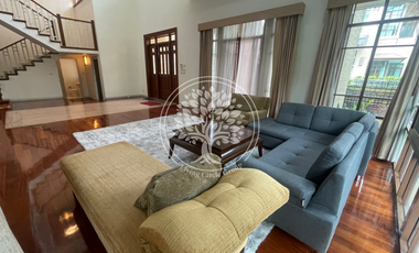 A beautiful single house 4 bedrooms 5 bathrooms for rent and for sale in Sukhumvit soi 67, Baan Sansiri Sukhumvit 67