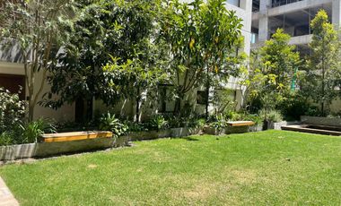 HERMOSO DEPARTAMENTO DE VENTA EN CUMBAYÁ POR EL SCALA SHOPPING!! CON JARDÍN!!