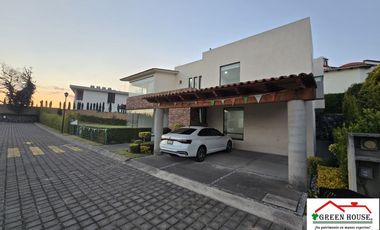 VENTA CASA EN FRACC. RINCON DE LOS ENCINOS , LERMA, JUNTO CLUB DE GOLF LOS ENCINOS