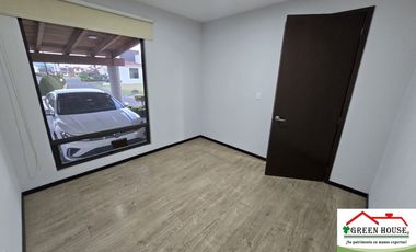 VENTA CASA EN FRACC. RINCON DE LOS ENCINOS , LERMA, JUNTO CLUB DE GOLF LOS ENCINOS