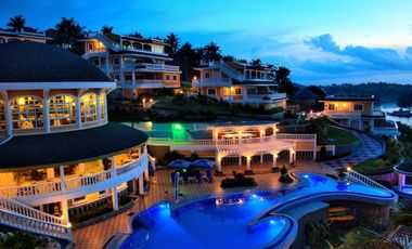 Elite Retreat for Sale: Luxurious and Spacious Property in Boracay