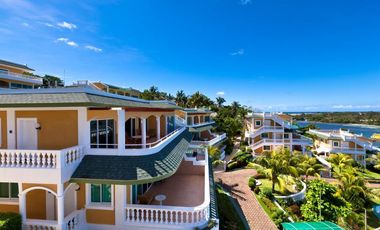 Elite Retreat for Sale: Luxurious and Spacious Property in Boracay