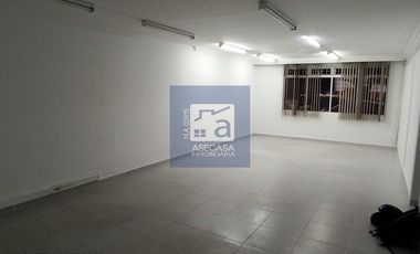 COD. 9087 SE ARRIENDA CASA CABECERA