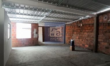 COD. 9087 SE ARRIENDA CASA CABECERA