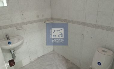 COD. 9087 SE ARRIENDA CASA CABECERA