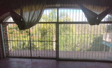 $12,000,000 Negociable, Un rancho en orilla de la careterra, Alpuyeca, Cerca del Prámide de Xochicalco con 11,352 m2 de tarreno furutal