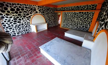 $12,000,000 Negociable, Un rancho en orilla de la careterra, Alpuyeca, Cerca del Prámide de Xochicalco con 11,352 m2 de tarreno furutal