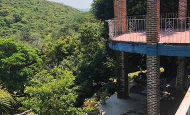 $12,000,000 Negociable, Un rancho en orilla de la careterra, Alpuyeca, Cerca del Prámide de Xochicalco con 11,352 m2 de tarreno furutal