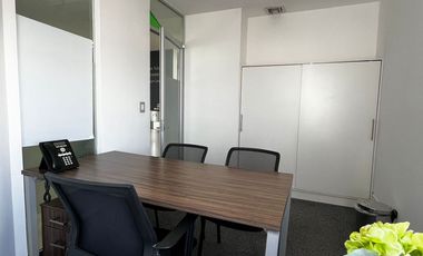 OFICINA TITANIUM ROOM 1 TODO INCLUIDO.
