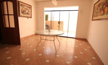 VENTA DE DEPARTAMENTO 1ER PISO - URB. SANTA MARÍA DEL PINAR- PIURA