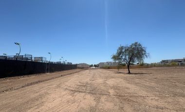 TERRENO EN VENTA FRENTE CANCHAS DE PADLE, HERMOSO LUGAR PARA VIVIR, CALLE PUEBLA ENTRE LAGO MANAGUA Y BORDO PRIETO, COLONIA ZONA NORTE CP 85040