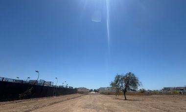 TERRENO EN VENTA FRENTE CANCHAS DE PADLE, HERMOSO LUGAR PARA VIVIR, CALLE PUEBLA ENTRE LAGO MANAGUA Y BORDO PRIETO, COLONIA ZONA NORTE CP 85040