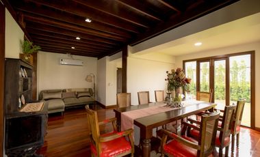 4 Bedroom Pool Villa in Saraphi