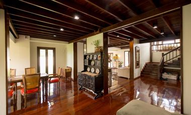 4 Bedroom Pool Villa in Saraphi