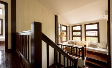 4 Bedroom Pool Villa in Saraphi