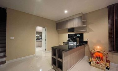 Luxury house , 106 square wah, Burasiri Wongwaen-On Nut, Samut Prakan Ref:9372