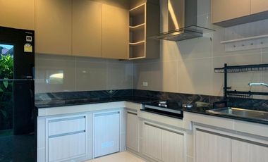 Luxury house , 106 square wah, Burasiri Wongwaen-On Nut, Samut Prakan Ref:9372