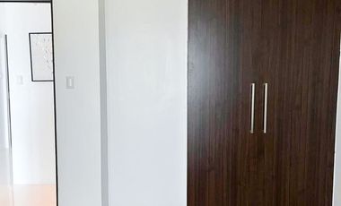 Bristol at Parkway Place | One Bedroom 1BR Condominium for Sale/Rent - #7210